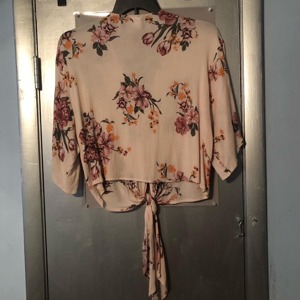 Vici floral kimono tie top - Picture 5 of 6